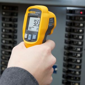 Fluke T5-600/62MAX+/1AC II IR Thermometer, Electrical Tester and Voltage  Detector Kit